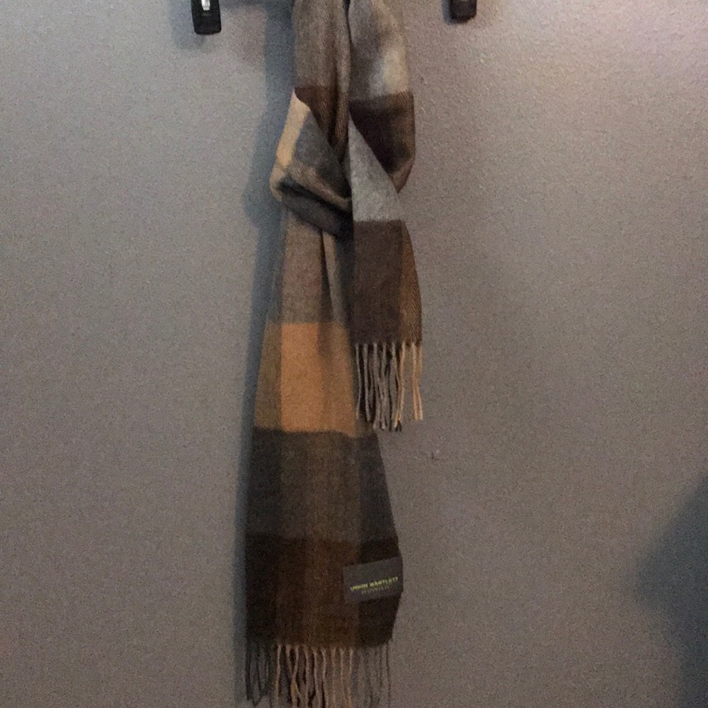 John Bartlett Men's Scarf